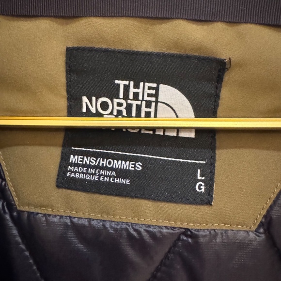 North Face Men’s Chakal Insulated Performance Jacket - Large - Picture 3 of 5